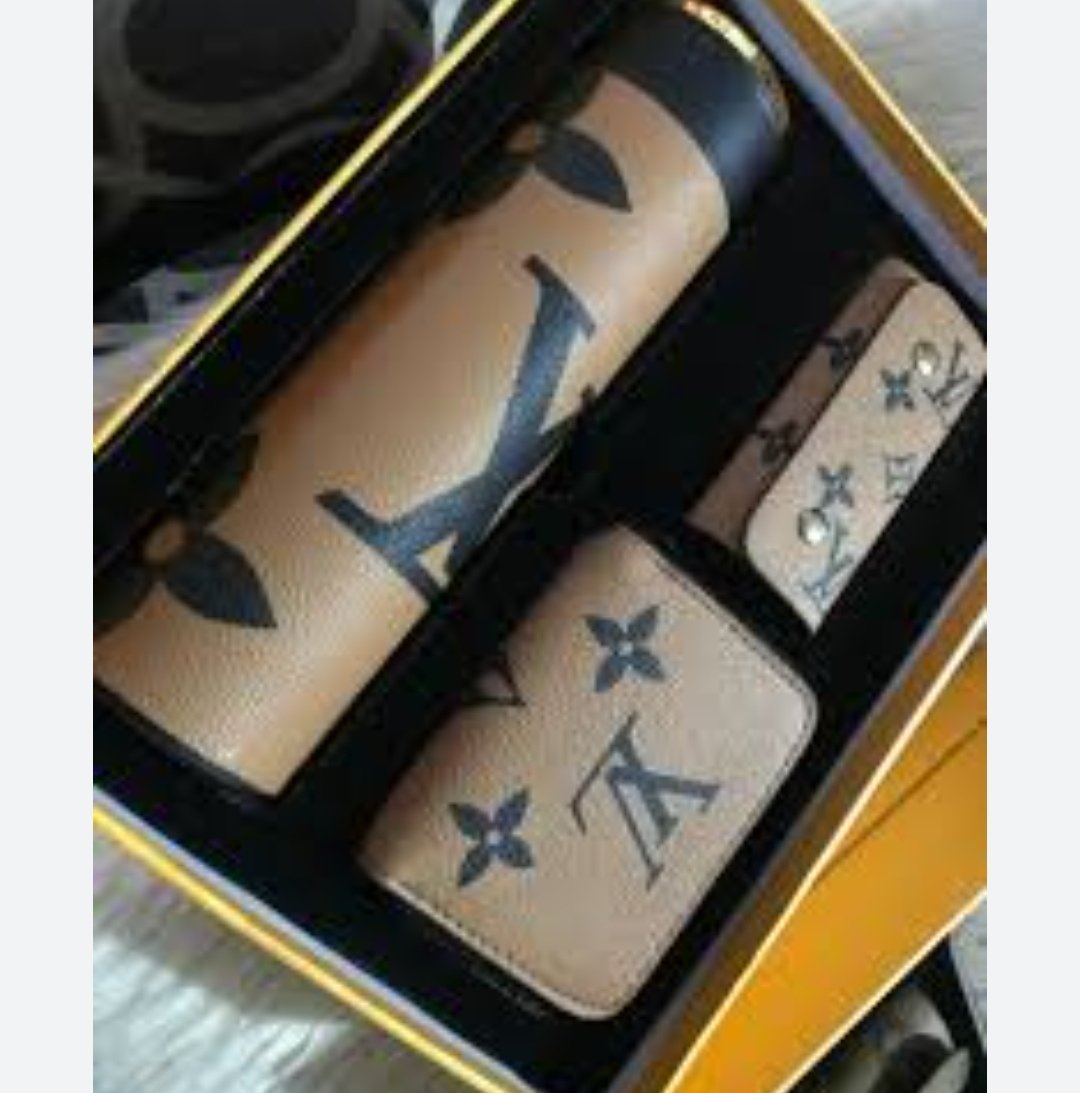 Thermos Tumbler & Wallet & Keyholder Set - Image 3 of 7